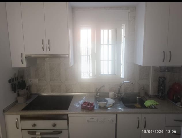 2 sypialnia Apartament na sprzedaż w Los Alcázares z basenem garażem - 134 500 € (Ref: 10168727)