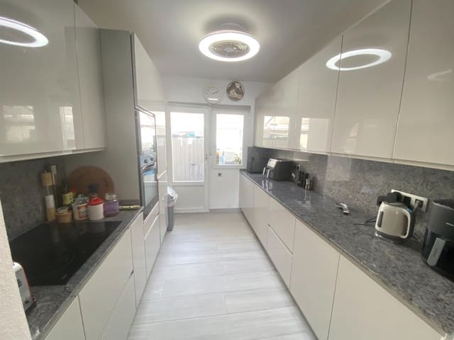 Chalet de 2 habitaciones en Los Narejos, Los Alcázares en venta con garaje - 164.700 € (Ref: 10171589)