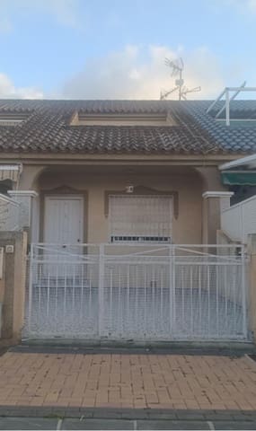 5 slaapkamer Rijtjeshuis te koop in Los Alcázares met zwembad - € 149.900 (Ref: 10183118)
