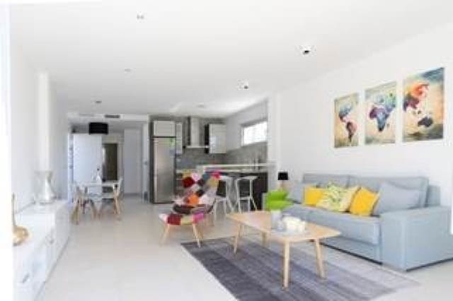 3 quarto Moradia para venda em Los Alcázares com piscina garagem - 375 000 € (Ref: 8419624)