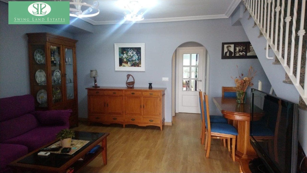 5 soveværelse Rækkehus til salg i Los Narejos - € 215.000 (Ref: 8419635)