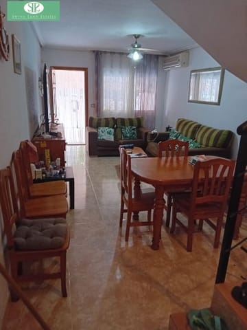 5 makuuhuone Rivitalo myytävänä paikassa Los Narejos, Los Alcázares - 199 900 € (Ref: 8419703)