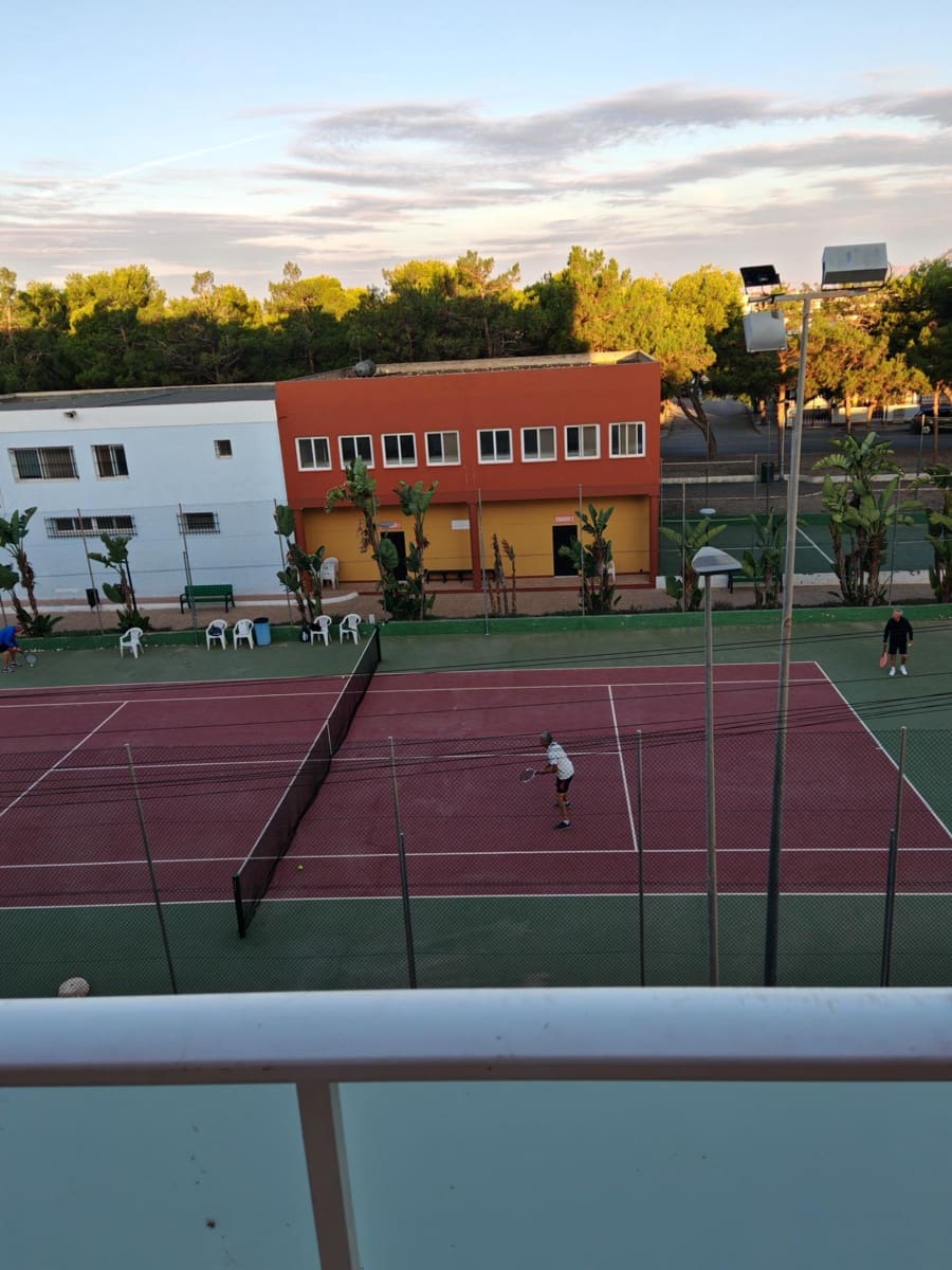 Ático de 3 habitaciones en Los Alcázares en venta - 128.500 € (Ref: 8594992)