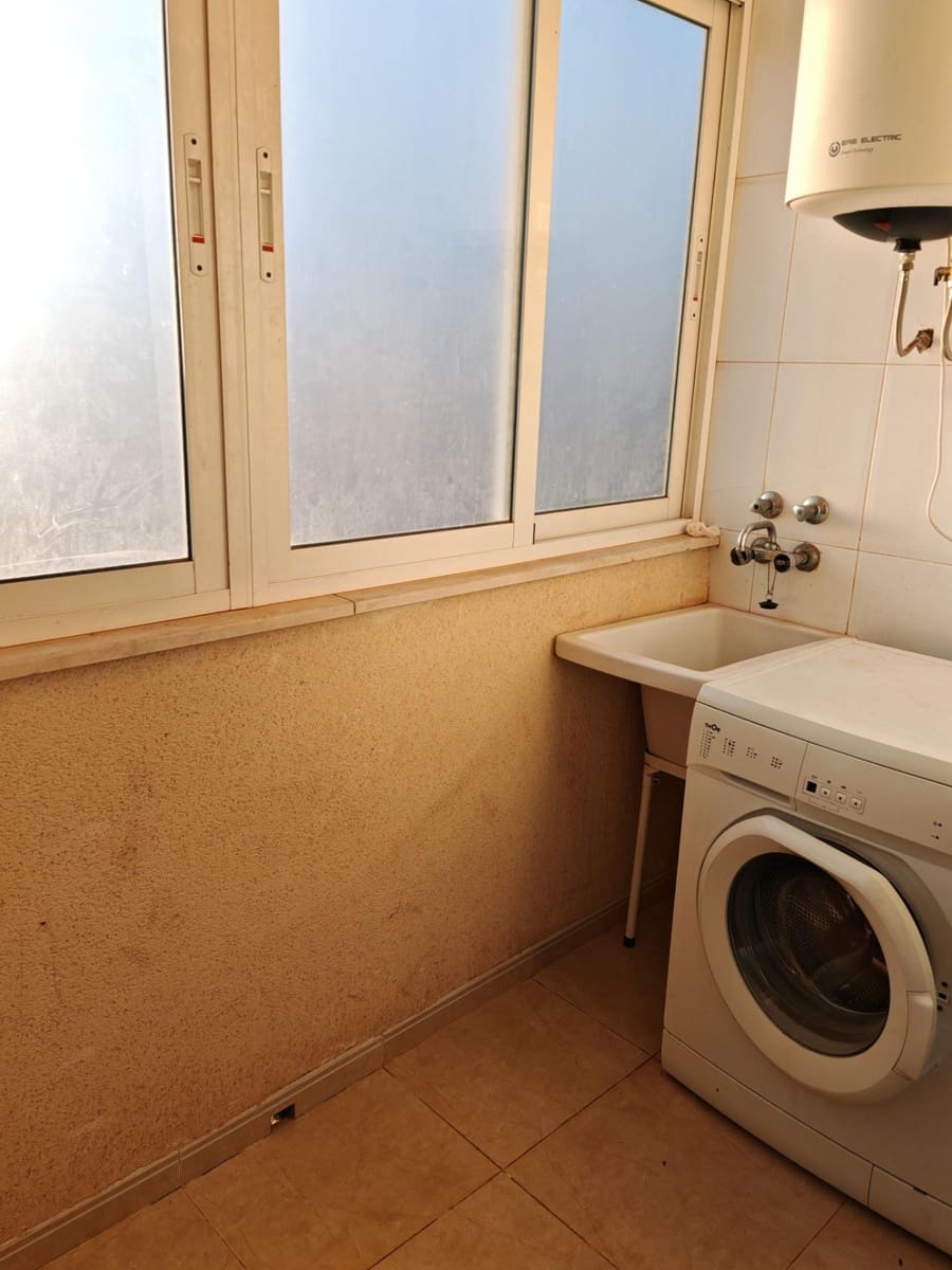 Ático de 3 habitaciones en Los Alcázares en venta - 128.500 € (Ref: 8594992)