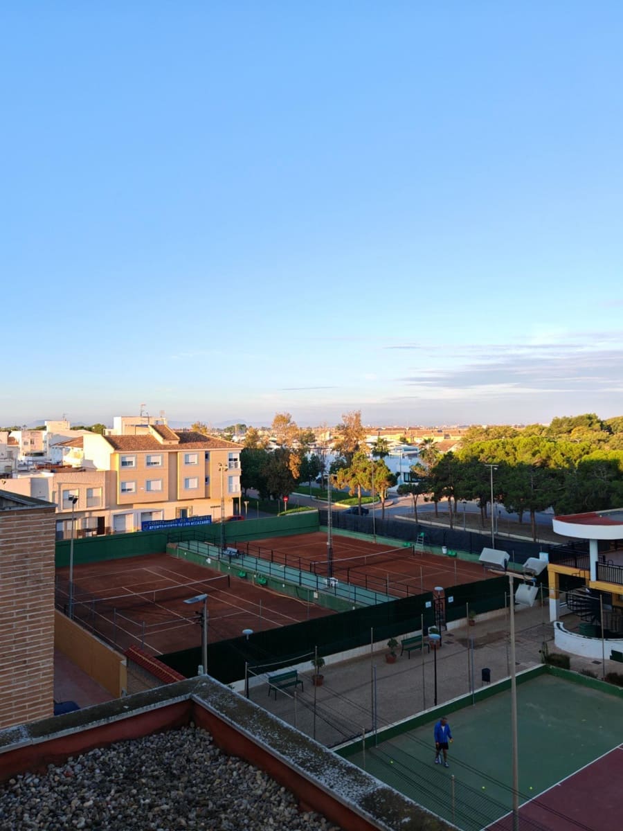 Ático de 3 habitaciones en Los Alcázares en venta - 128.500 € (Ref: 8594992)