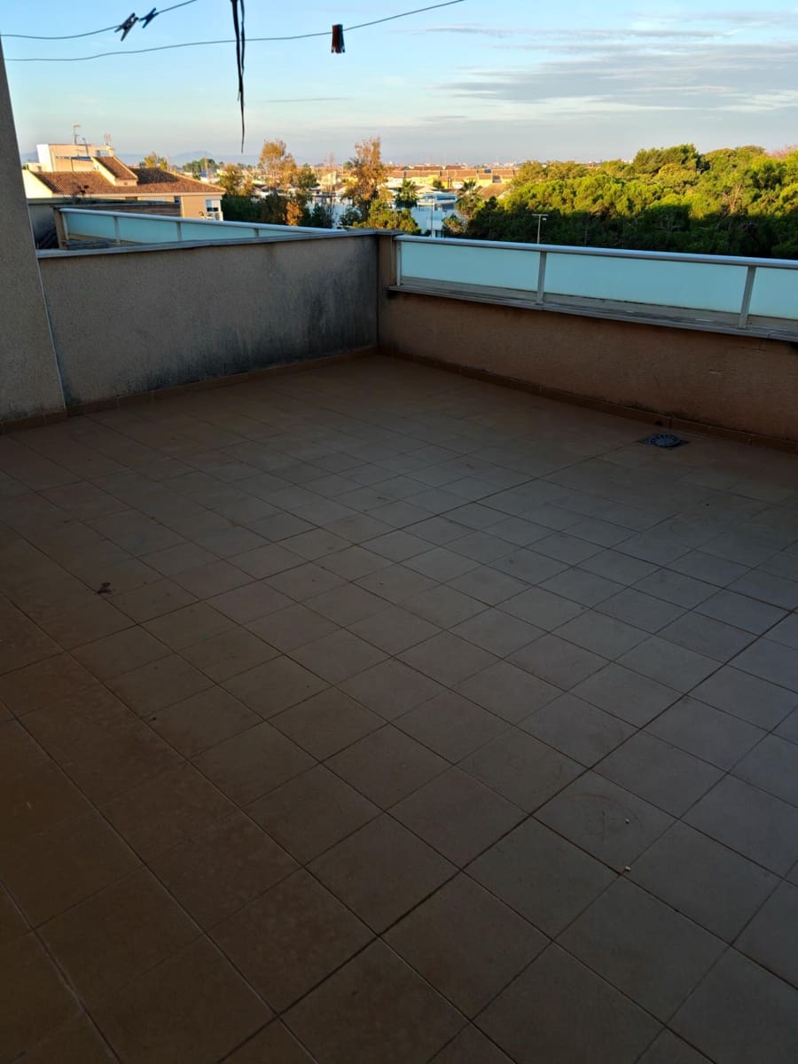 Ático de 3 habitaciones en Los Alcázares en venta - 128.500 € (Ref: 8594992)