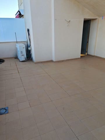 Ático de 3 habitaciones en Los Alcázares en venta - 128.500 € (Ref: 8594992)