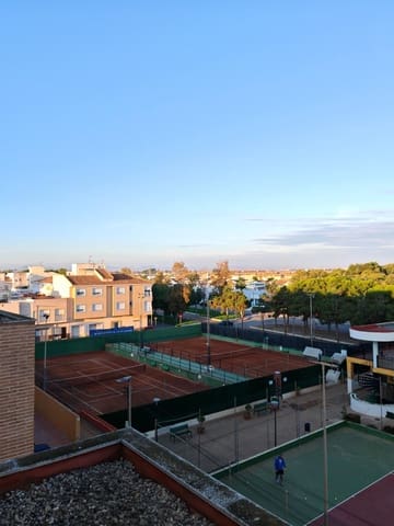 Ático de 3 habitaciones en Los Alcázares en venta - 128.500 € (Ref: 8594992)