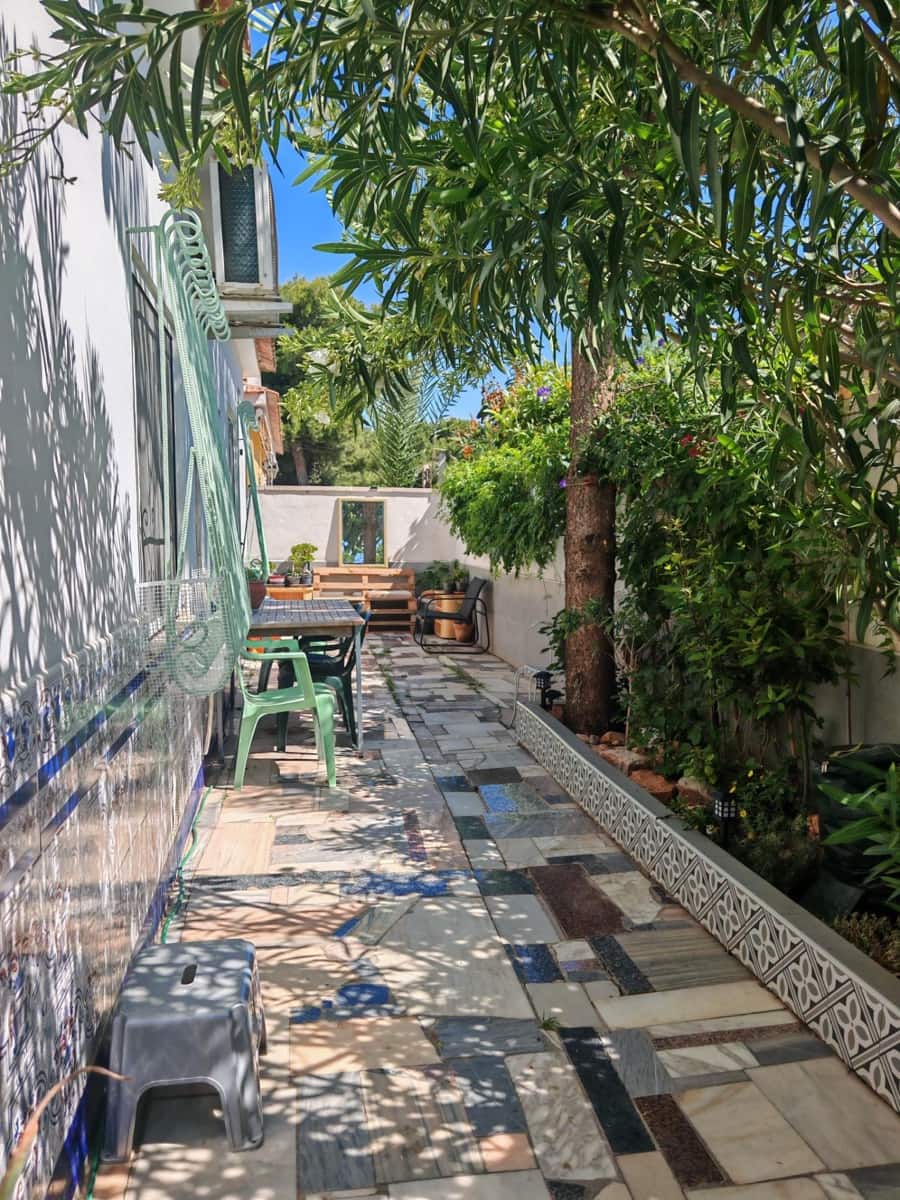 4 bedroom Villa for sale in Los Alcazares with pool - € 159,900 (Ref: 8982594)