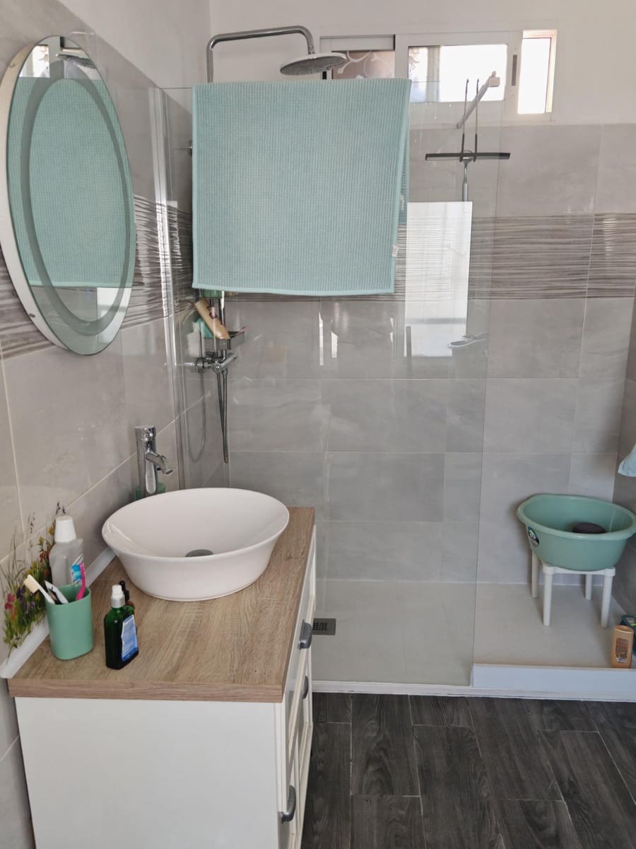 4 makuuhuone Huvila myytävänä paikassa Los Alcazares mukana uima-altaan - 149 900 € (Ref: 8982594)