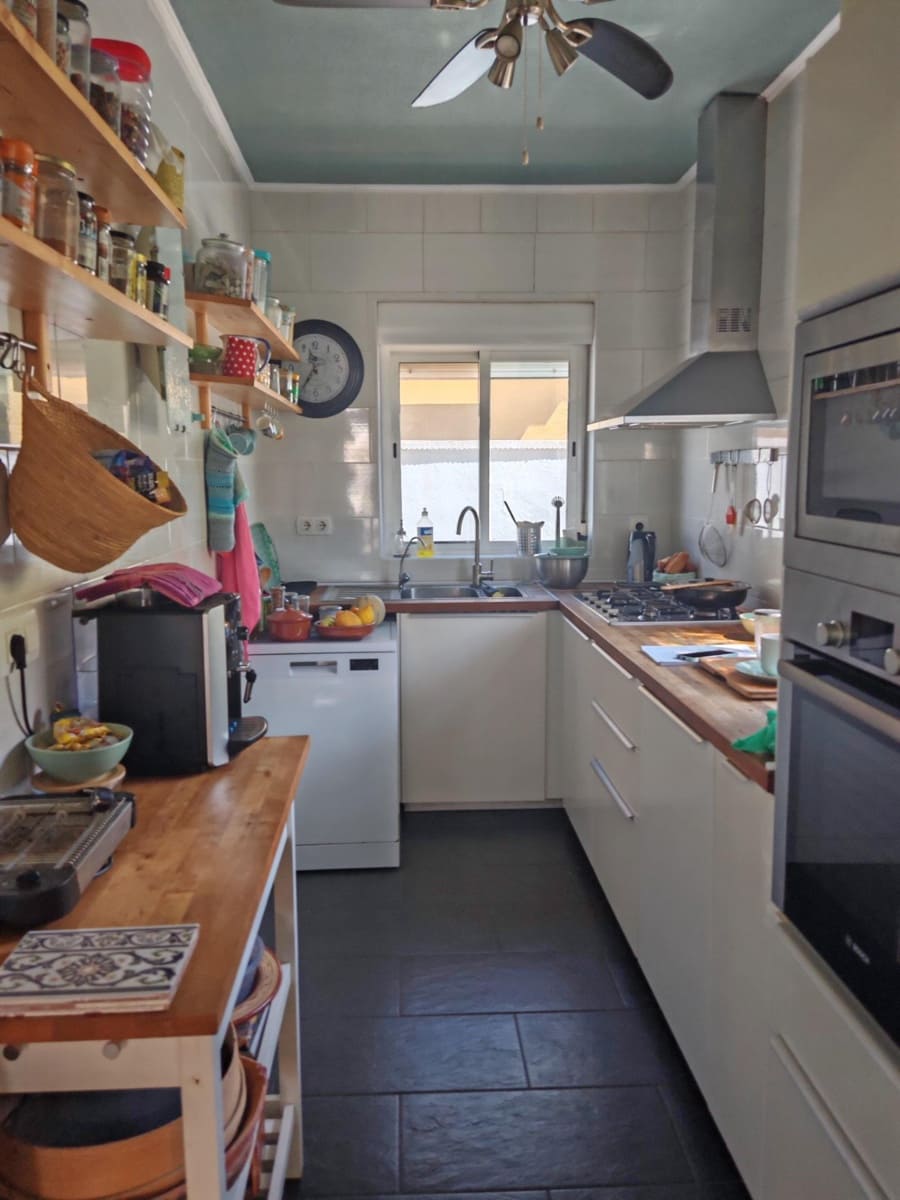 4 makuuhuone Huvila myytävänä paikassa Los Alcazares mukana uima-altaan - 149 900 € (Ref: 8982594)