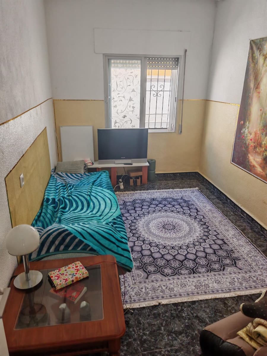 4 makuuhuone Huvila myytävänä paikassa Los Alcazares mukana uima-altaan - 149 900 € (Ref: 8982594)