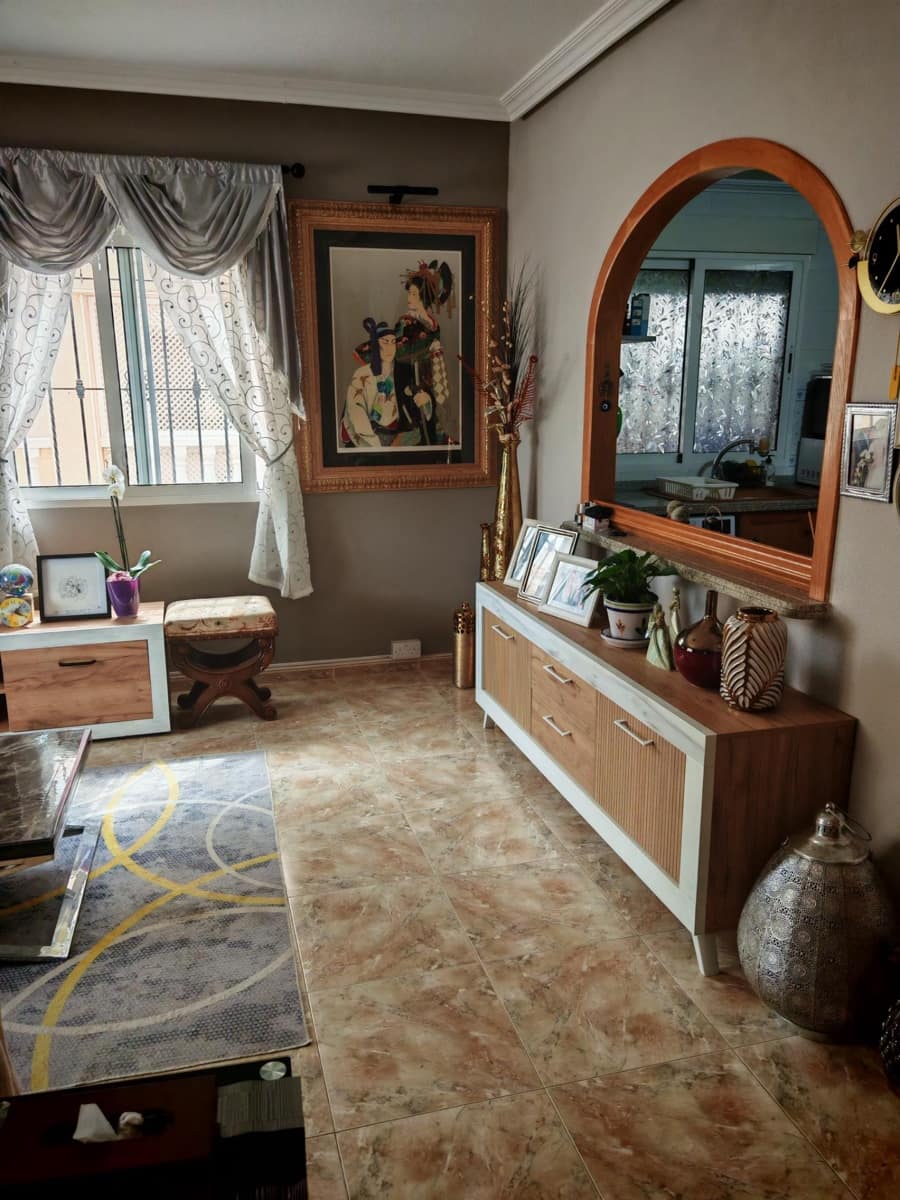 3 makuuhuone Huvila myytävänä paikassa Los Alcazares mukana uima-altaan - 249 900 € (Ref: 9023040)