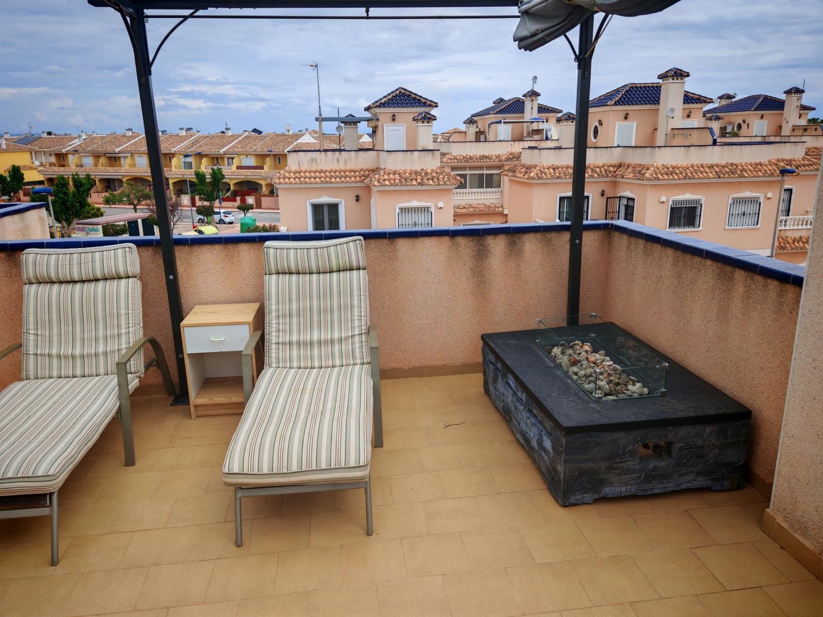 3 makuuhuone Huvila myytävänä paikassa Los Alcazares mukana uima-altaan - 249 900 € (Ref: 9023040)