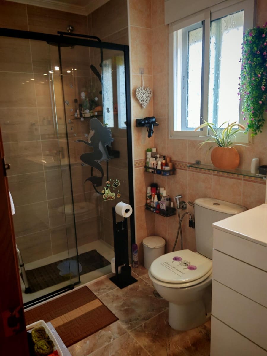 3 makuuhuone Huvila myytävänä paikassa Los Alcazares mukana uima-altaan - 249 900 € (Ref: 9023040)