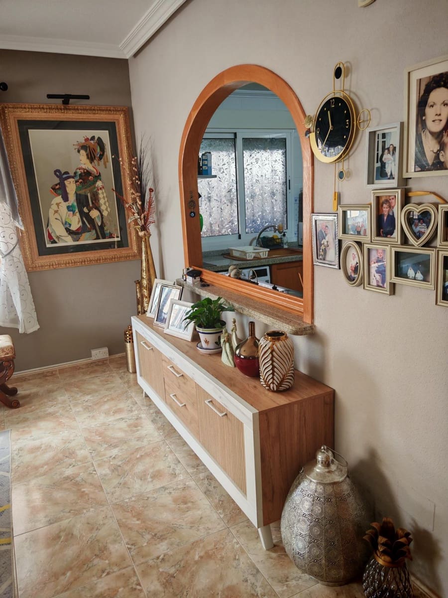 3 makuuhuone Huvila myytävänä paikassa Los Alcazares mukana uima-altaan - 249 900 € (Ref: 9023040)