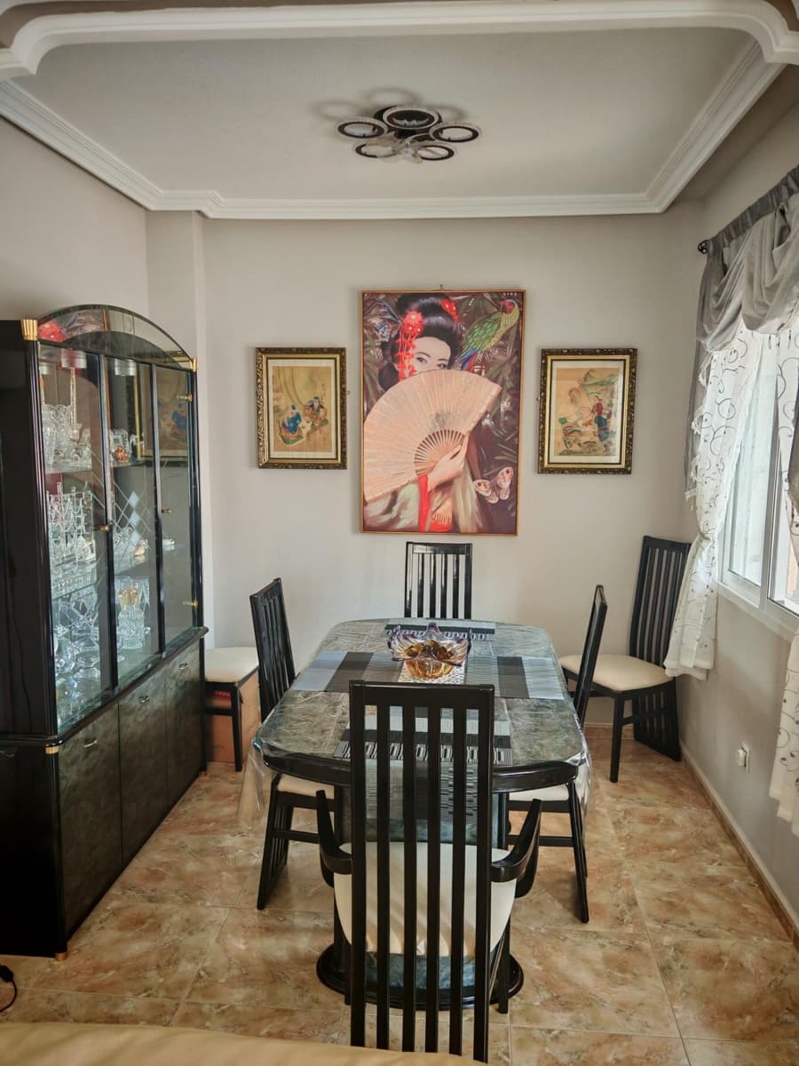 3 makuuhuone Huvila myytävänä paikassa Los Alcazares mukana uima-altaan - 249 900 € (Ref: 9023040)