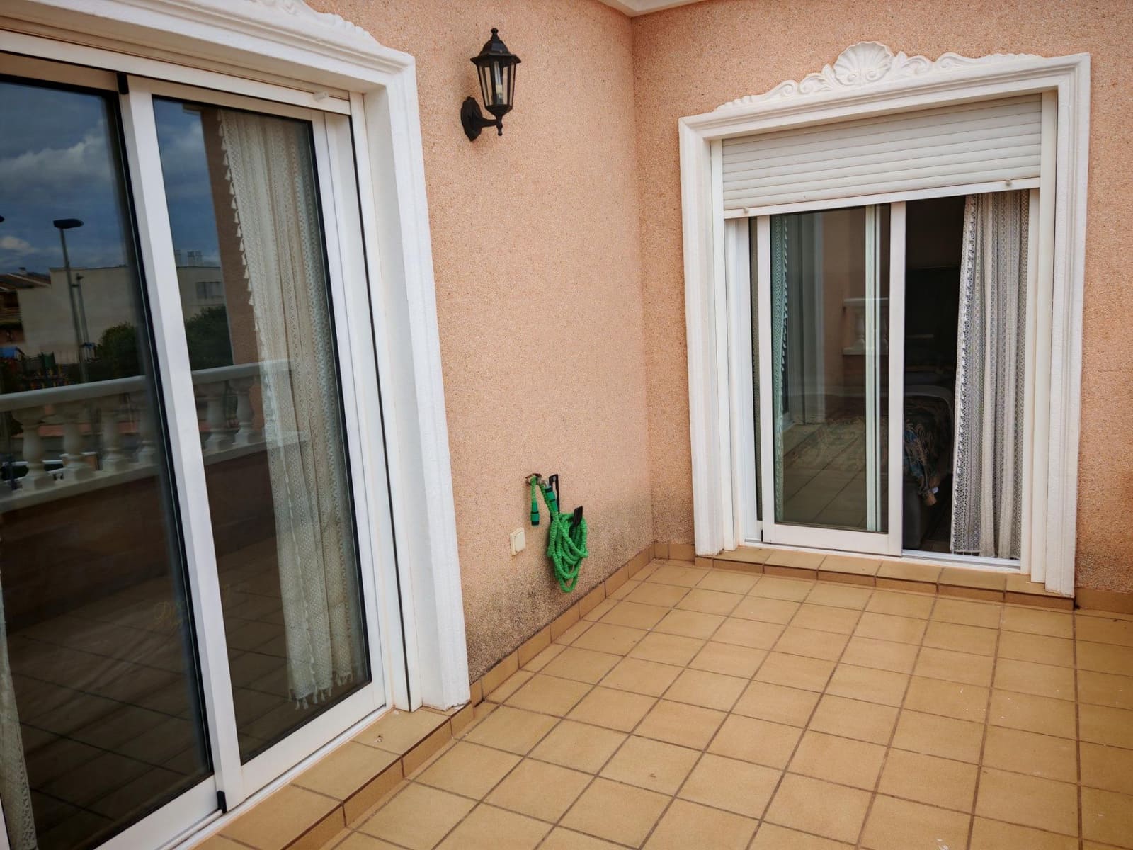 3 makuuhuone Huvila myytävänä paikassa Los Alcazares mukana uima-altaan - 249 900 € (Ref: 9023040)