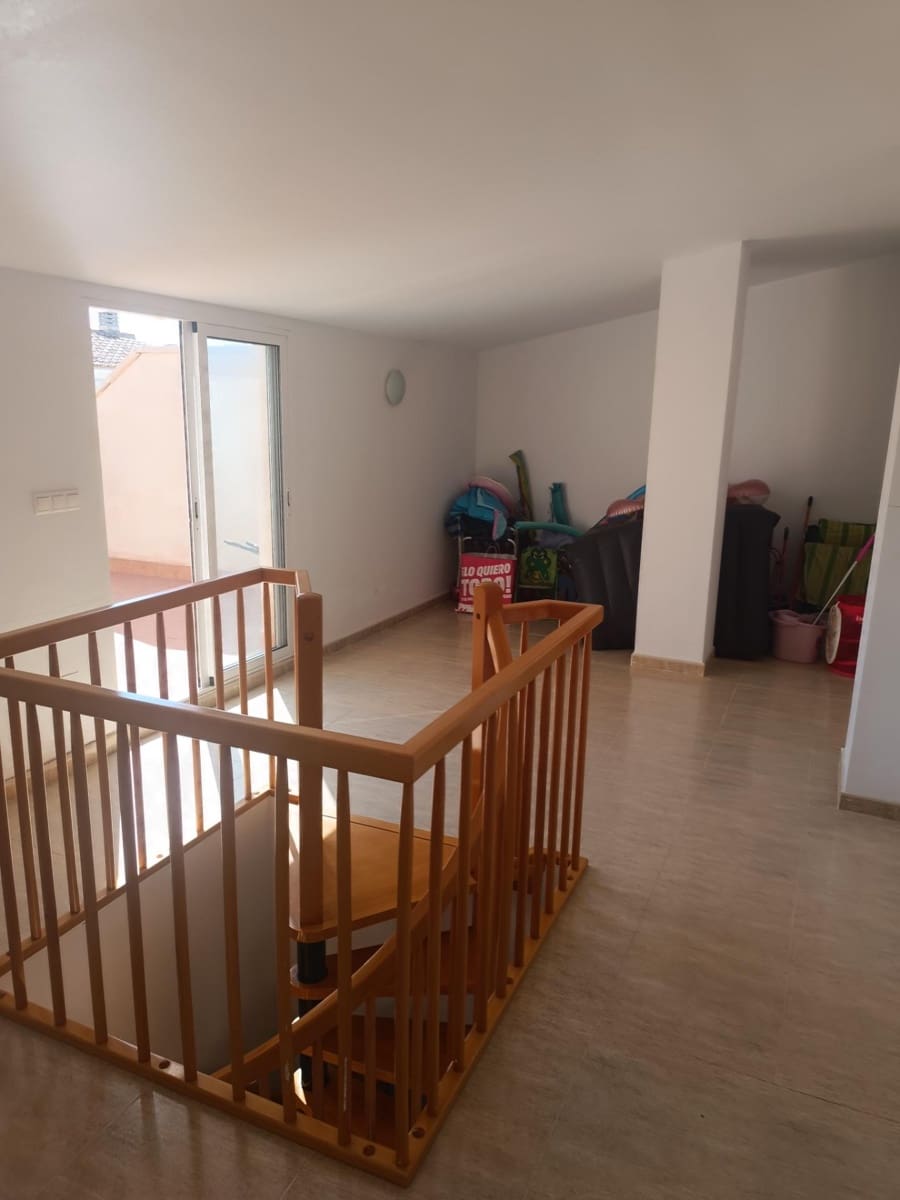 Apartamento de 3 habitaciones en Los Alcázares en venta - 159.000 € (Ref: 9287718)