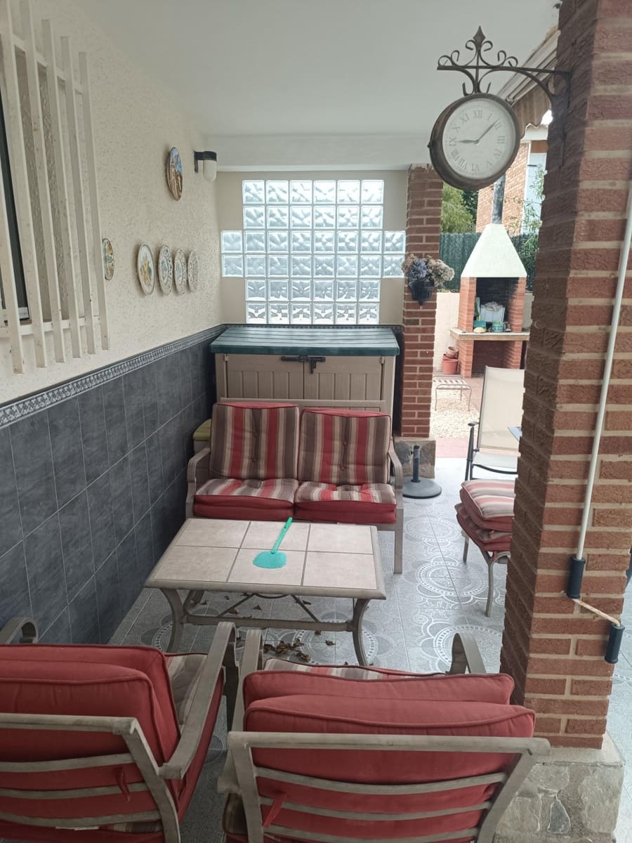 3 sypialnia Willa na sprzedaż w El Carmoli - 244 900 € (Ref: 9300993)