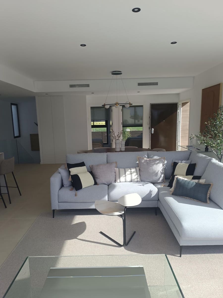 3 soveværelse Villa til salg i Los Alcazares - € 685.000 (Ref: 9367428)