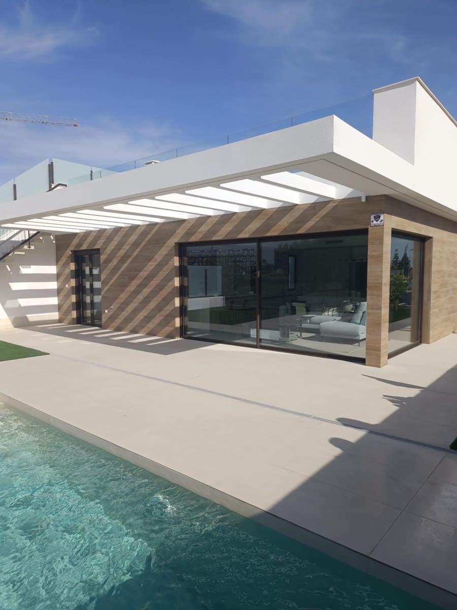 3 soveværelse Villa til salg i Los Alcazares - € 685.000 (Ref: 9367428)