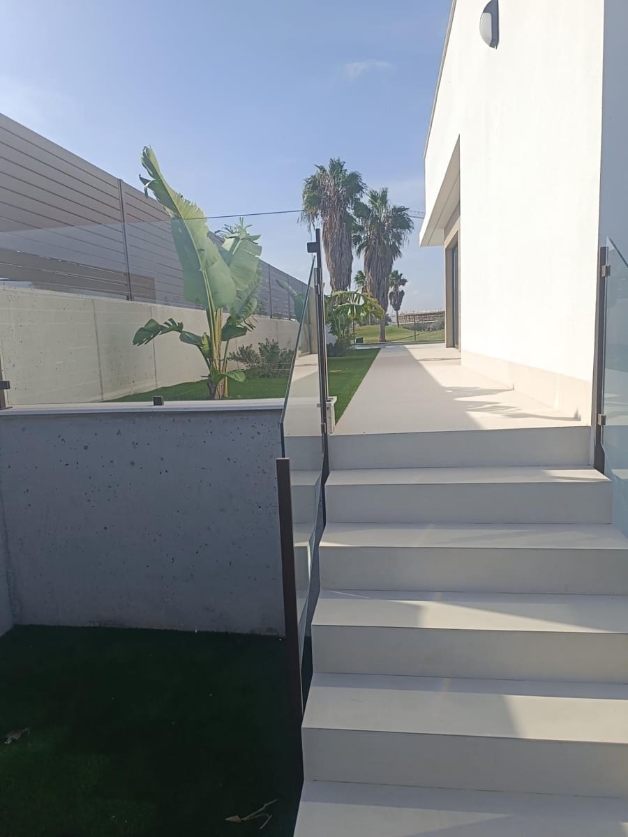 3 soveværelse Villa til salg i Los Alcazares - € 685.000 (Ref: 9367428)