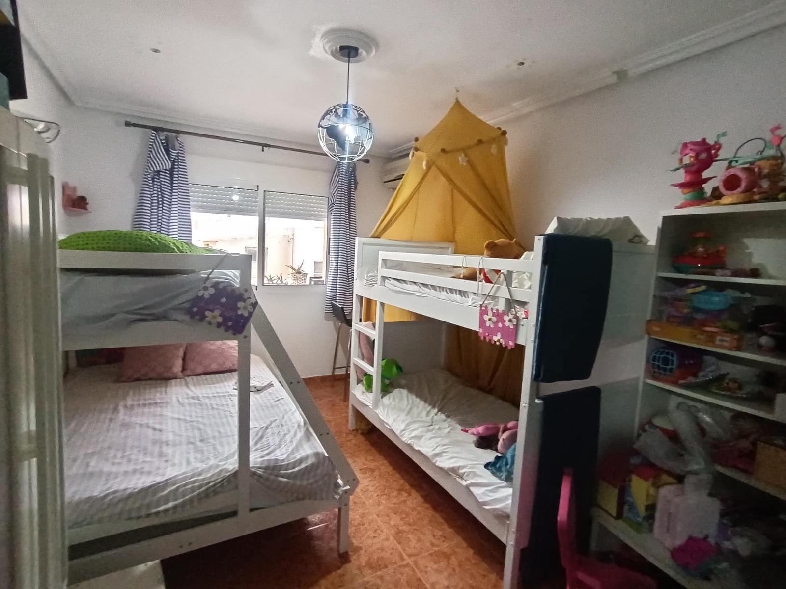 2 quarto Apartamento para venda em Los Alcazares com garagem - 139 900 € (Ref: 9443209)