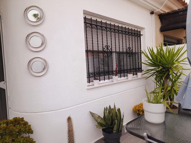 3 bedroom Villa for sale in Centro, Los Alcázares - € 325,000 (Ref: 9611472)