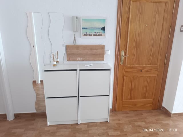 Apartamento de 2 habitaciones en Centro, Los Alcázares en venta - 129.900 € (Ref: 9738486)