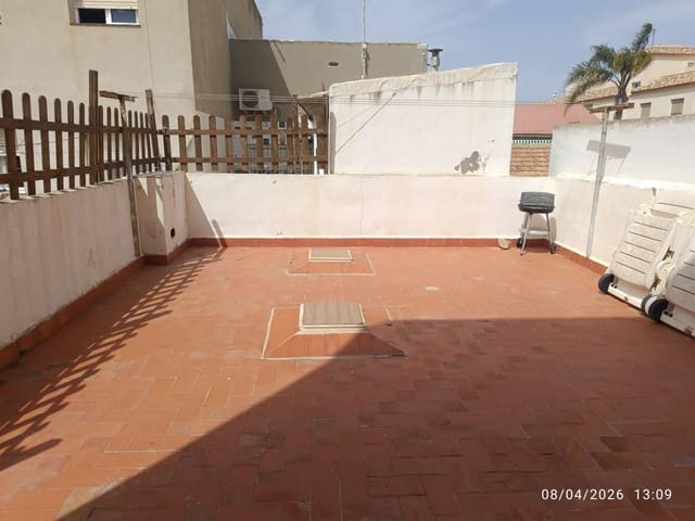 Apartamento de 2 habitaciones en Centro, Los Alcázares en venta - 129.900 € (Ref: 9738486)