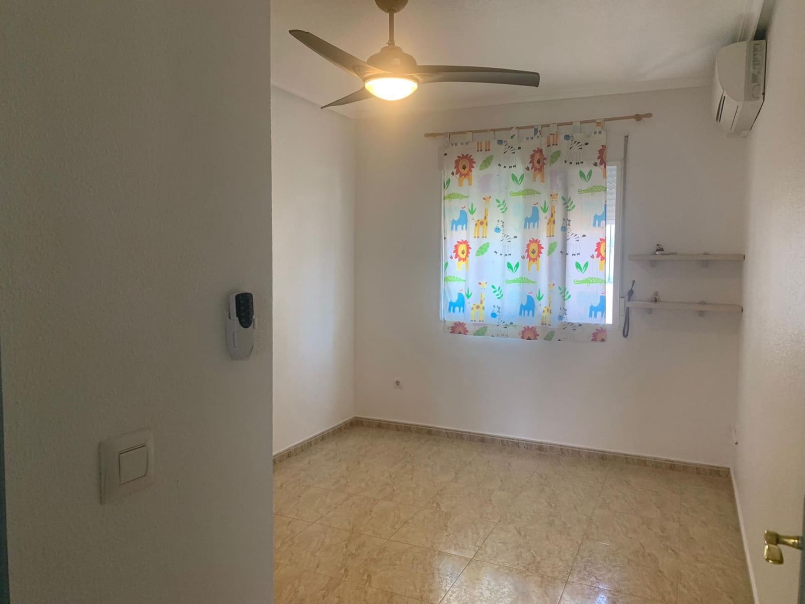 3 quarto Moradia em Banda para venda em Los Narejos - 189 500 € (Ref: 9765119)