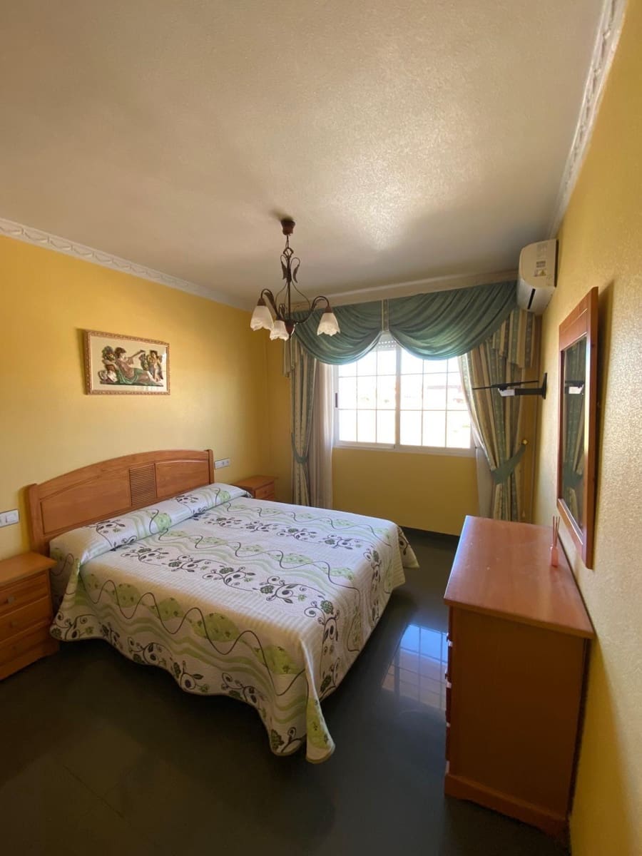 Adosado de 3 habitaciones en Los Narejos en venta - 285.000 € (Ref: 9806423)