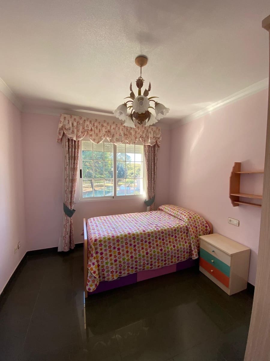 Adosado de 3 habitaciones en Los Narejos en venta - 285.000 € (Ref: 9806423)