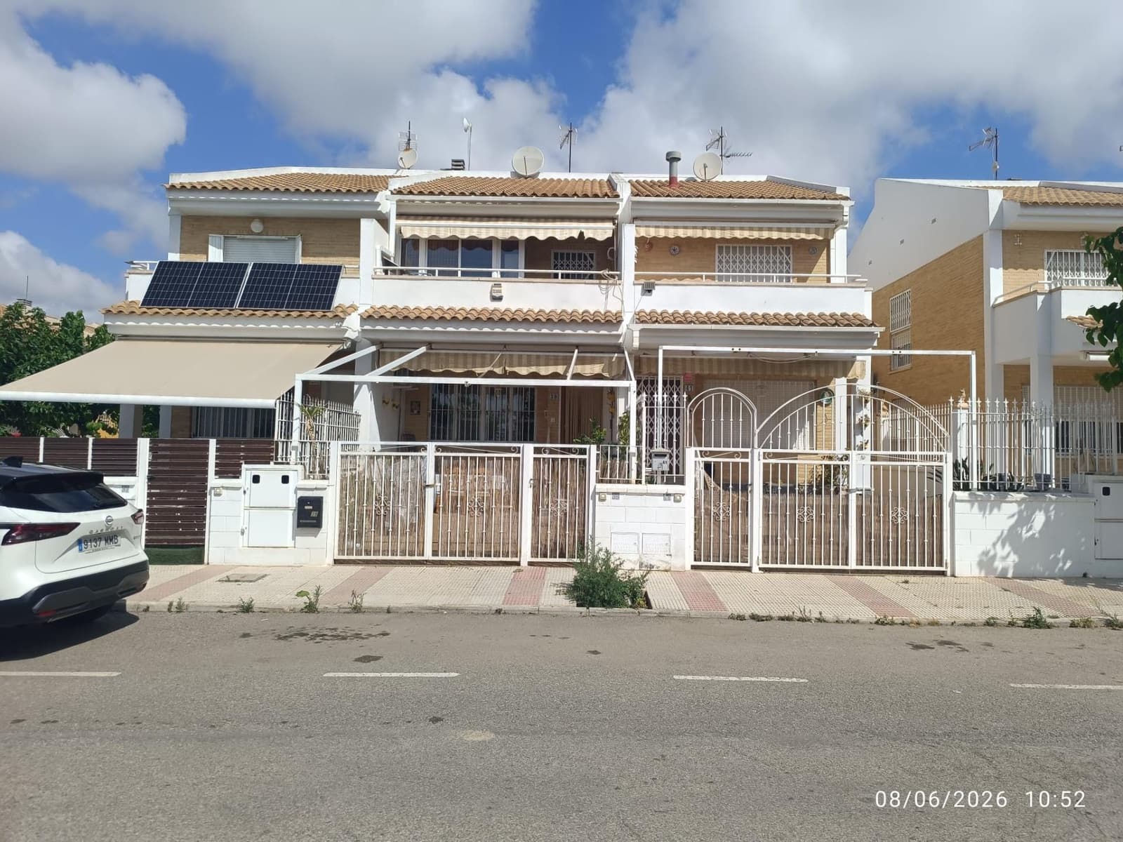 5 makuuhuone Rivitalo myytävänä paikassa Los Alcazares - 265 000 € (Ref: 9913115)