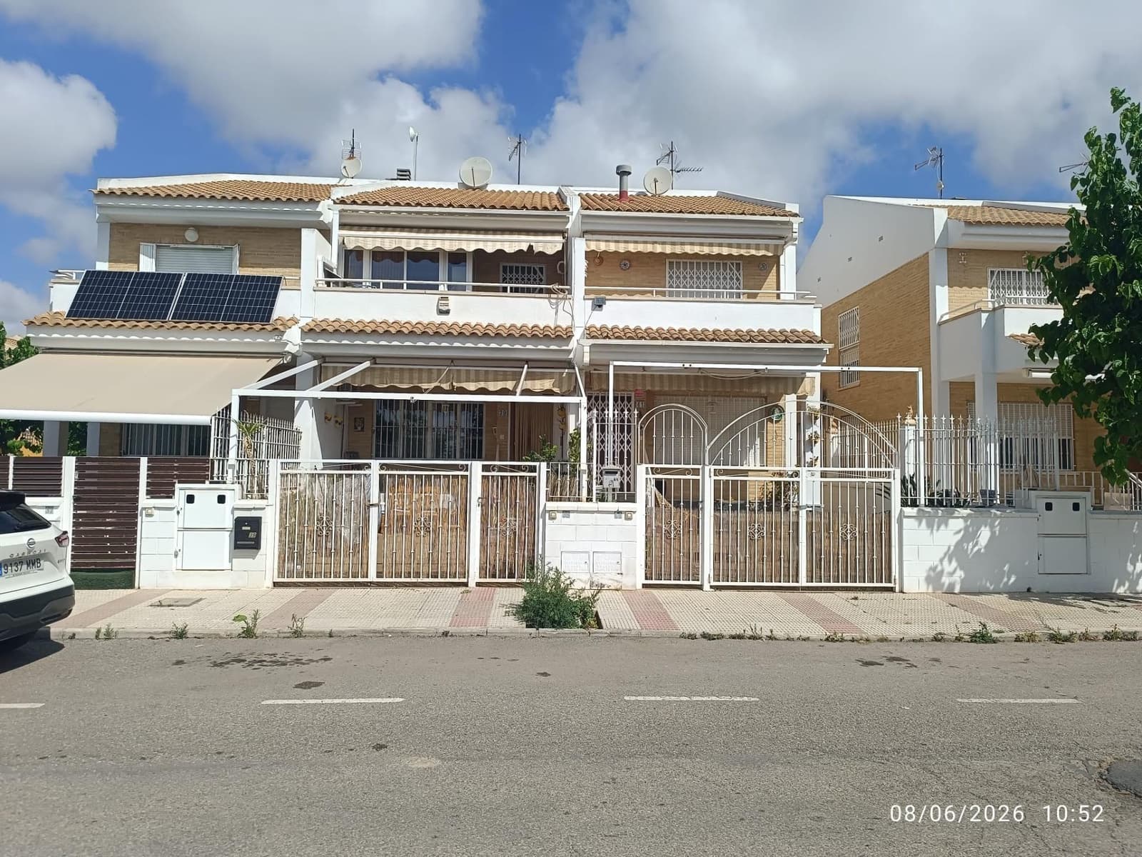 5 makuuhuone Rivitalo myytävänä paikassa Los Alcazares - 265 000 € (Ref: 9913115)