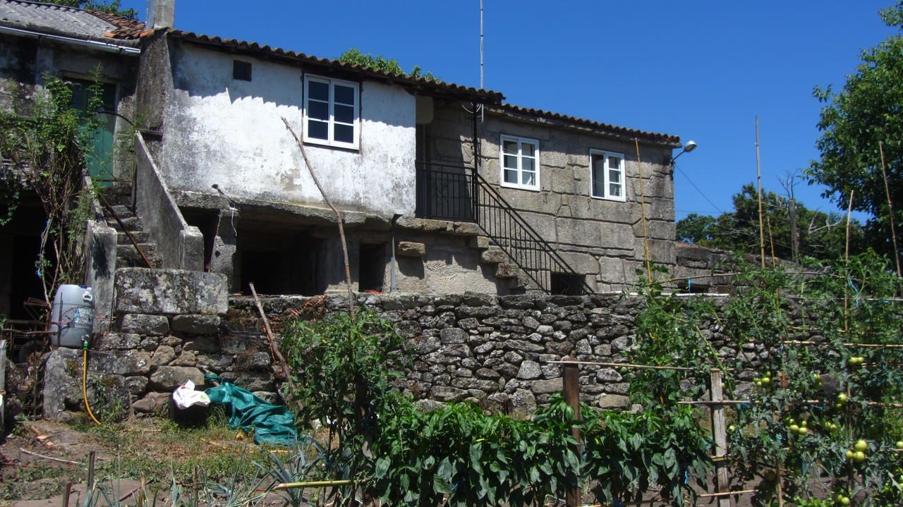 2 bedroom Finca/Country House for sale in Carballedo with garage - € 80,000 (Ref: 10019866)