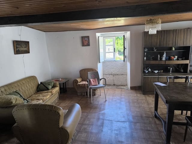 2 bedroom Finca/Country House for sale in Carballedo with garage - € 80,000 (Ref: 10019866)