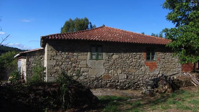 2 soveværelse Finca/Landehus til salg i Pantón med garage - € 48.000 (Ref: 10085263)