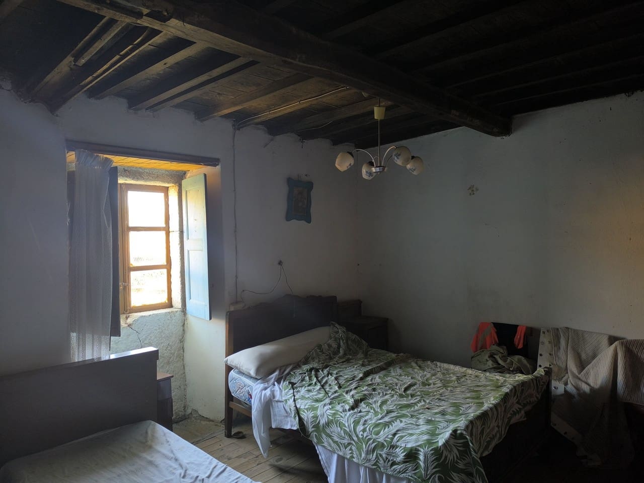 6 bedroom Finca/Country House for sale in Panton with garage - € 180,000 (Ref: 10098759)
