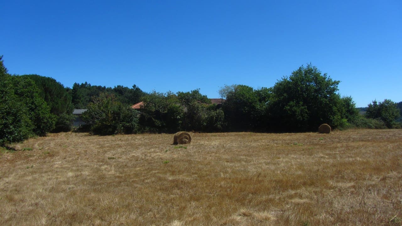 6 bedroom Finca/Country House for sale in Panton with garage - € 180,000 (Ref: 10098759)