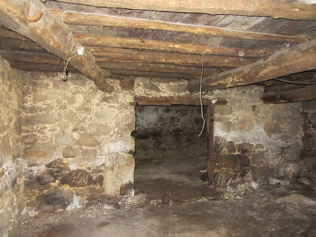 3 soveværelse Finca/Landehus til salg i Sober - € 75.000 (Ref: 4831778)