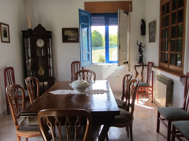 2 bedroom Townhouse for sale in Sober with garage - € 95,000 (Ref: 4849993)