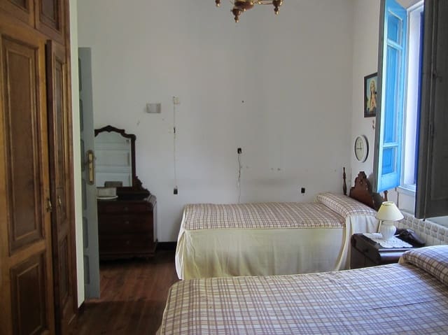 2 bedroom Townhouse for sale in Sober with garage - € 95,000 (Ref: 4849993)