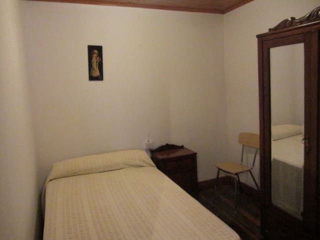 Finca/Casa Rural de 4 habitaciones en Pantón en venta - 53.000 € (Ref: 4952399)