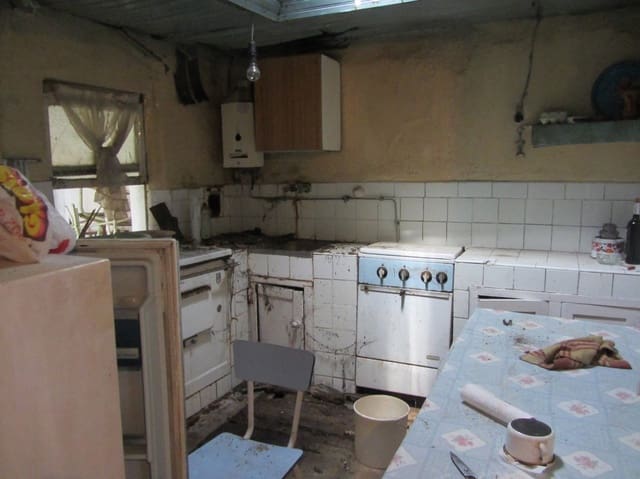 3 bedroom Finca/Country House for sale in Sober with garage - € 45,000 (Ref: 5017170)