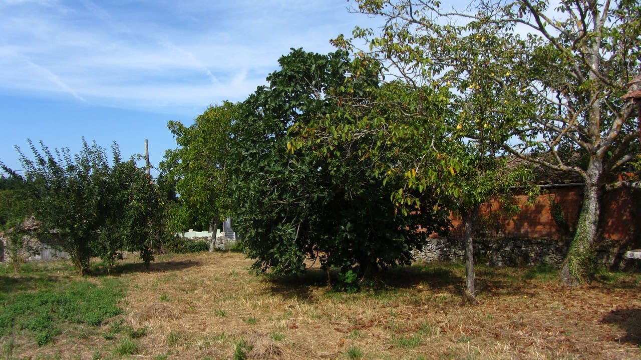 3 soveværelse Finca/Landehus til salg i Sober med garage - € 45.000 (Ref: 5017170)