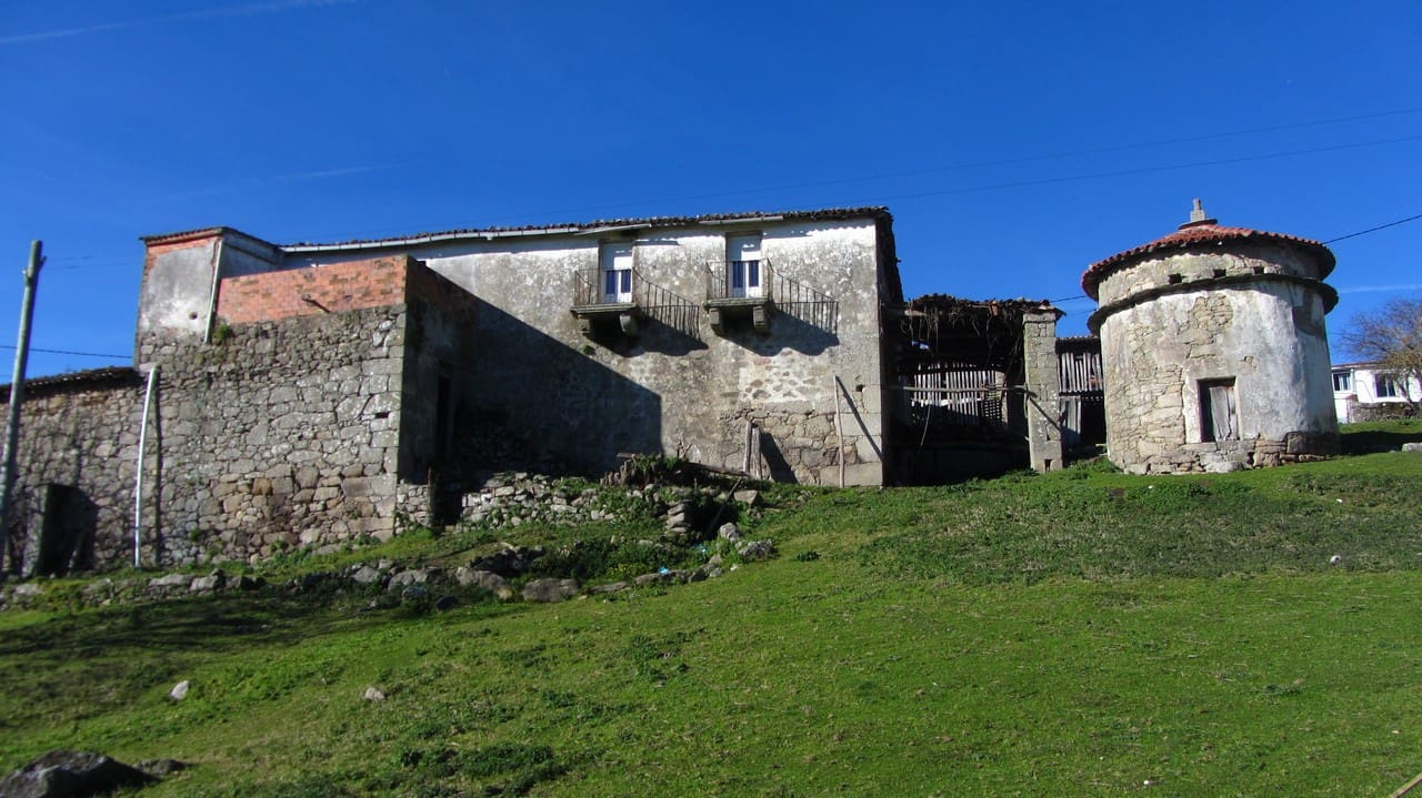 5 soveværelse Finca/Landehus til salg i Escairon - € 89.000 (Ref: 6533298)