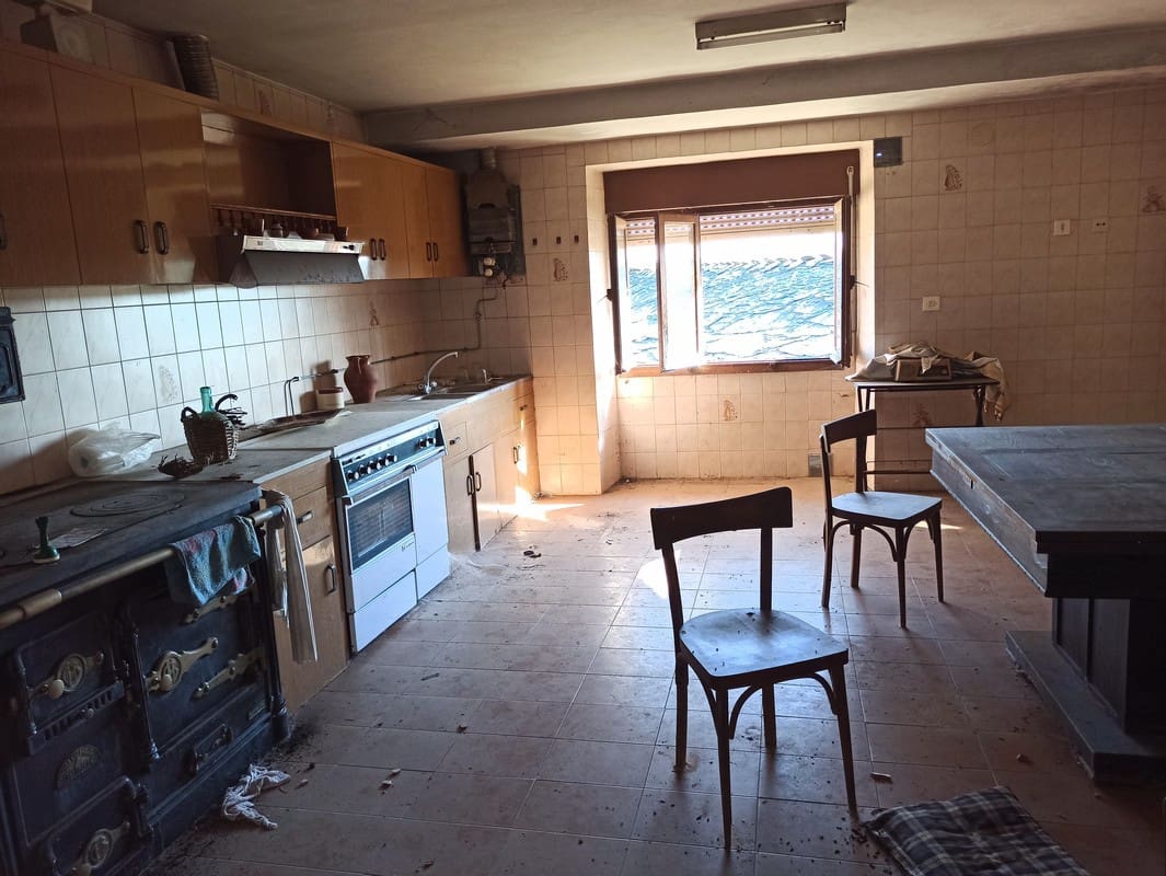 3 soveværelse Finca/Landehus til salg i Escairon - € 200.000 (Ref: 6545735)