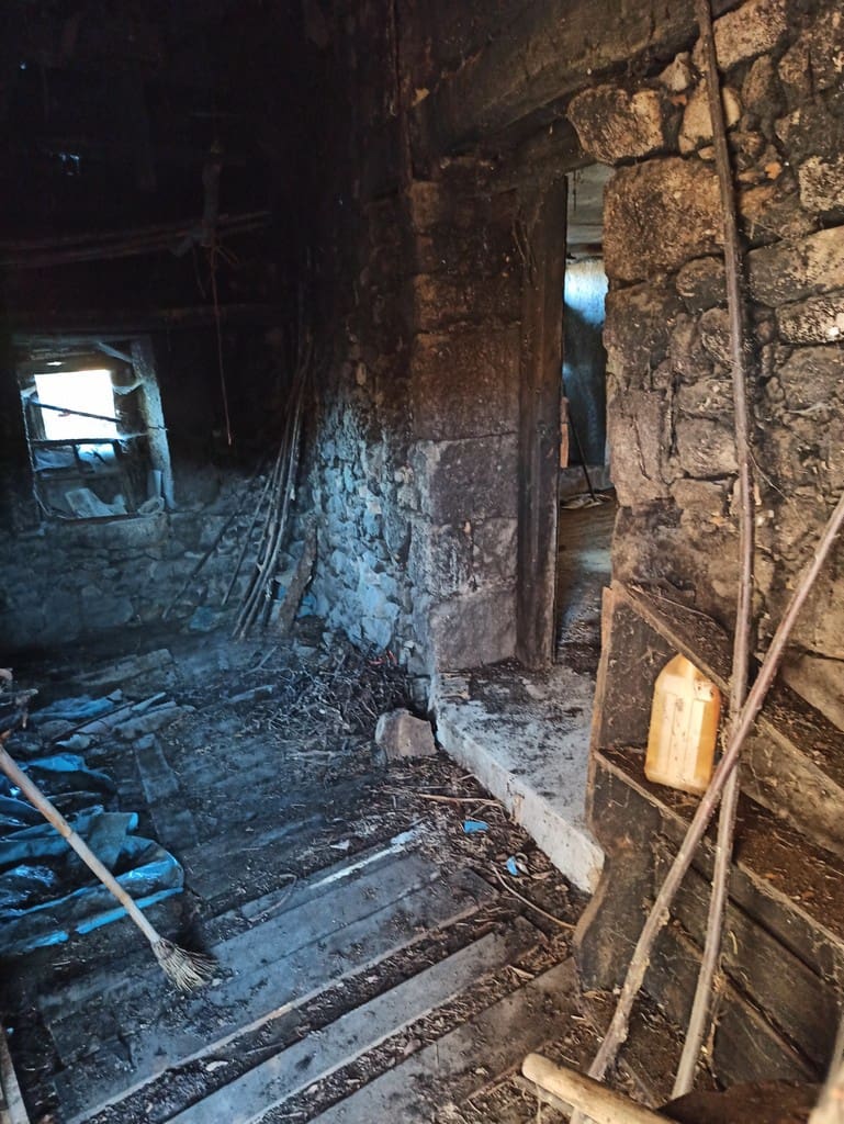 3 slaapkamer Finca/Landhuis te koop in Escairon - € 15.000 (Ref: 6746366)